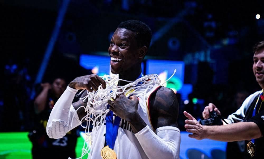 大赛中风头无两的球队再次登上巅峰，成为焦点的简单介绍