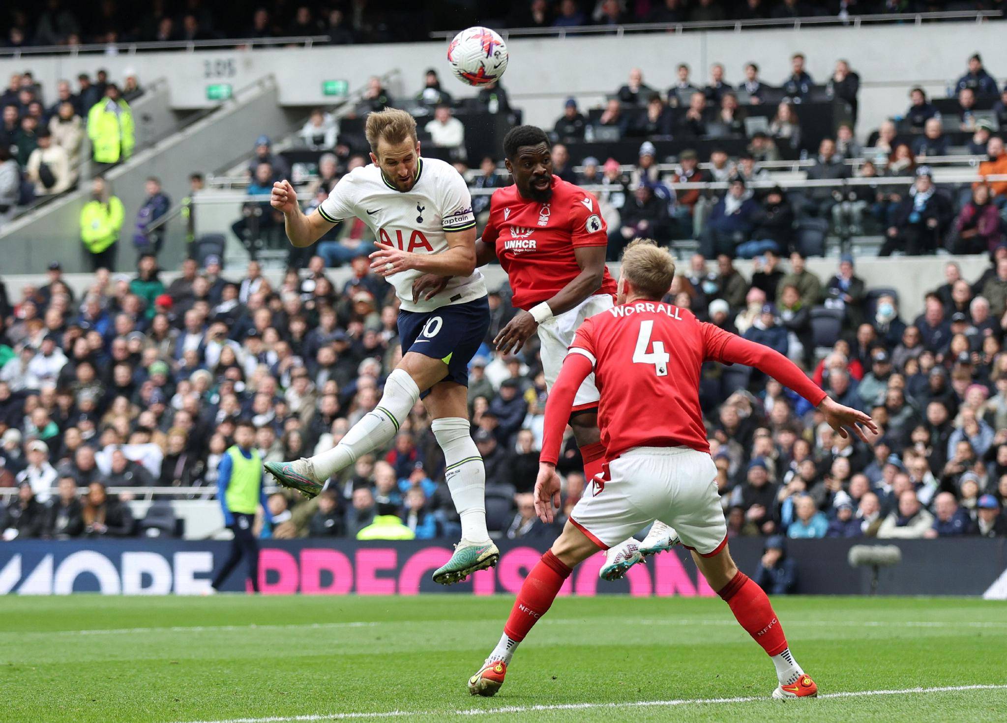 包含法兰克福客场-大胜沃尔夫斯堡,亨特梅开二度的词条 包含法兰克福客场-大胜沃尔夫斯堡,亨特梅开二度的词条