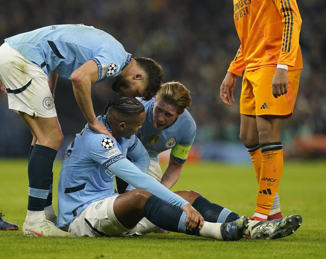 三亿体育体育链接-南安普顿不敌布莱顿，遭遇连败