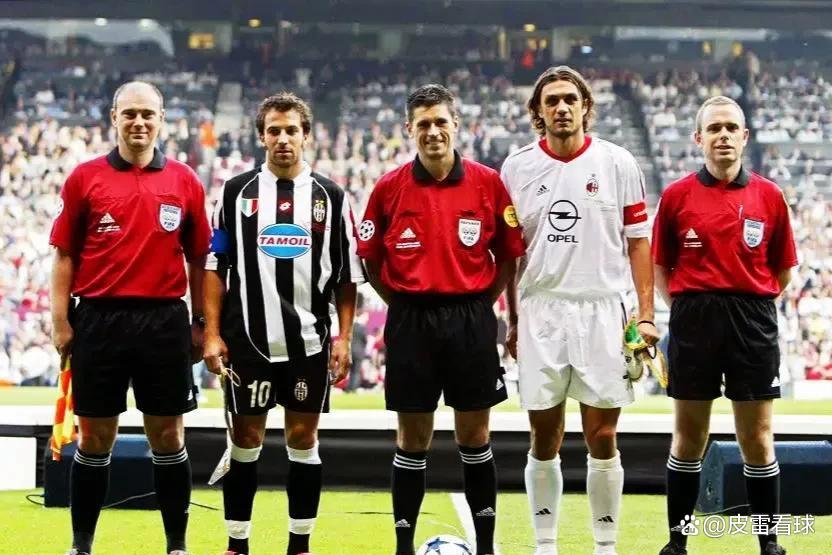 三亿体育体育在线-激烈对抗，尤文图斯球员展现顶尖实力