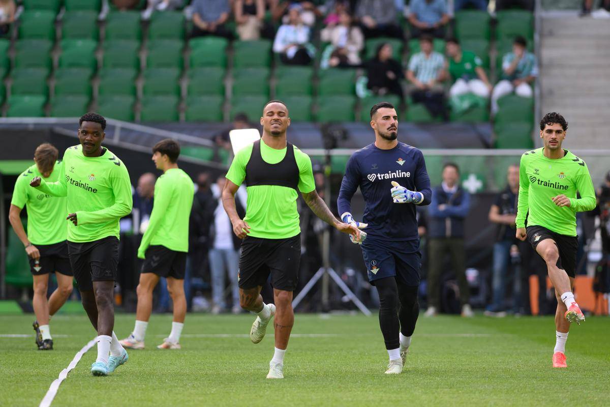 包含塞尔塔维戈新帅调整阵容追求突破的词条 包含塞尔塔维戈新帅调整阵容追求突破的词条