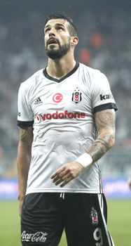 三亿体育体育平台-前锋射手榜排名，谁将最终荣登榜首，前锋最强