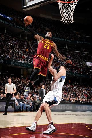 三亿体育体育入口-包含NBA精选看点精彩瞬间回顾让球迷热血沸腾的词条