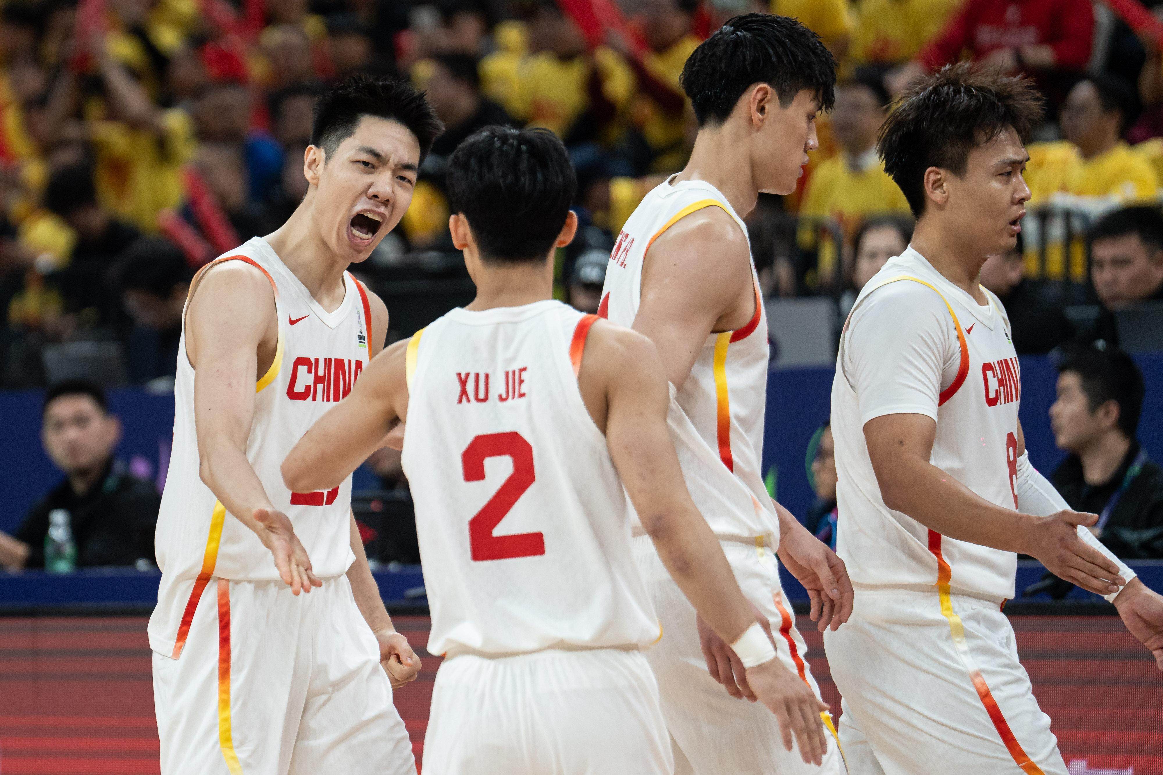 三亿体育体育娱乐-男子篮球比赛中中国队获得胜利