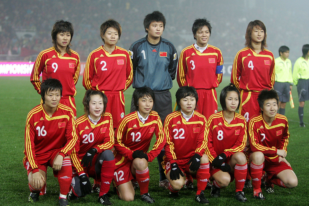 国际足球盛事:中国女足力挫群雄,引领风潮 国际足球盛事:中国女足力挫群雄,引领风潮