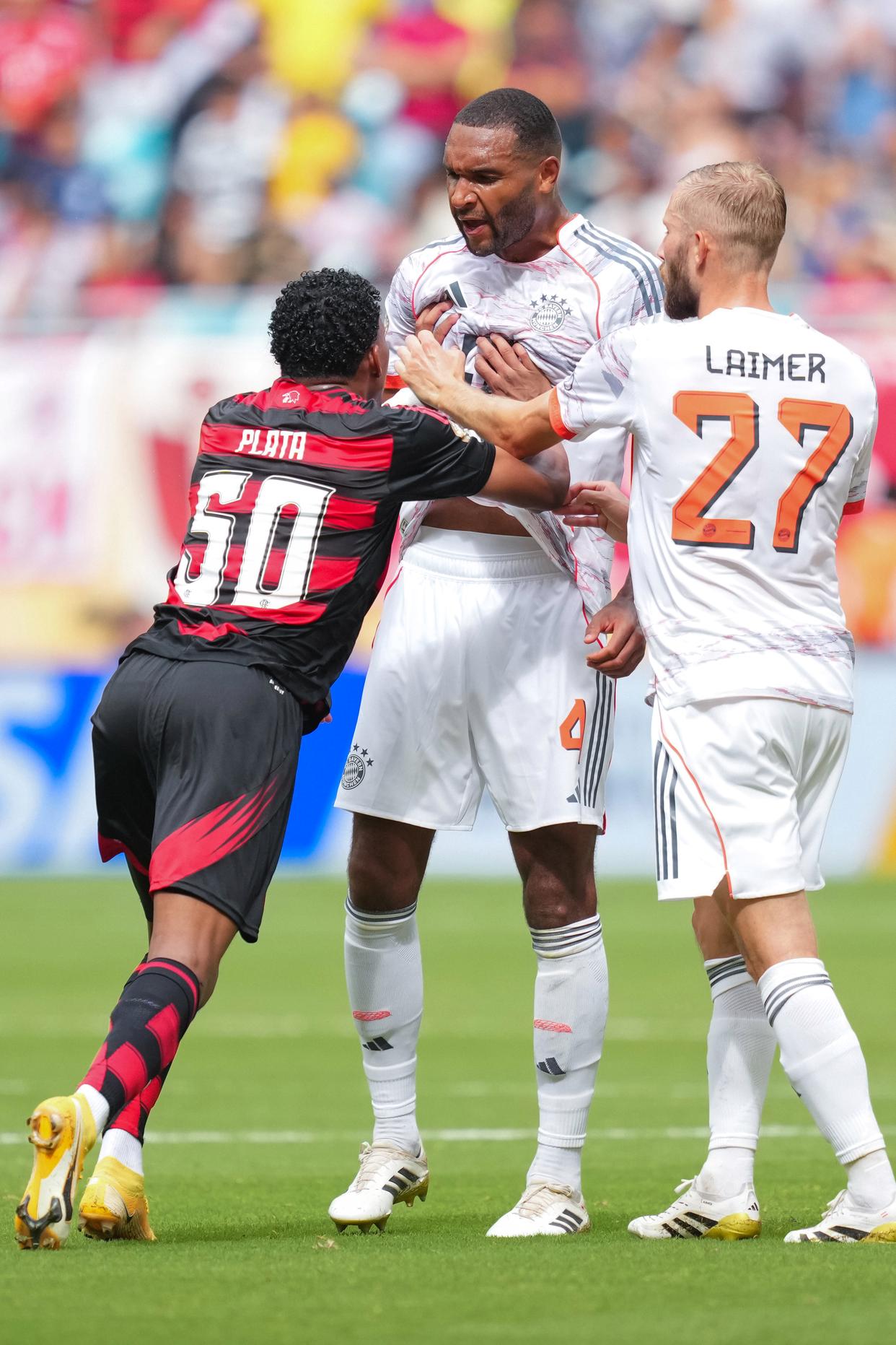 三亿体育体育下载-拜仁慕尼黑在紧张的比赛中取得了关键胜利